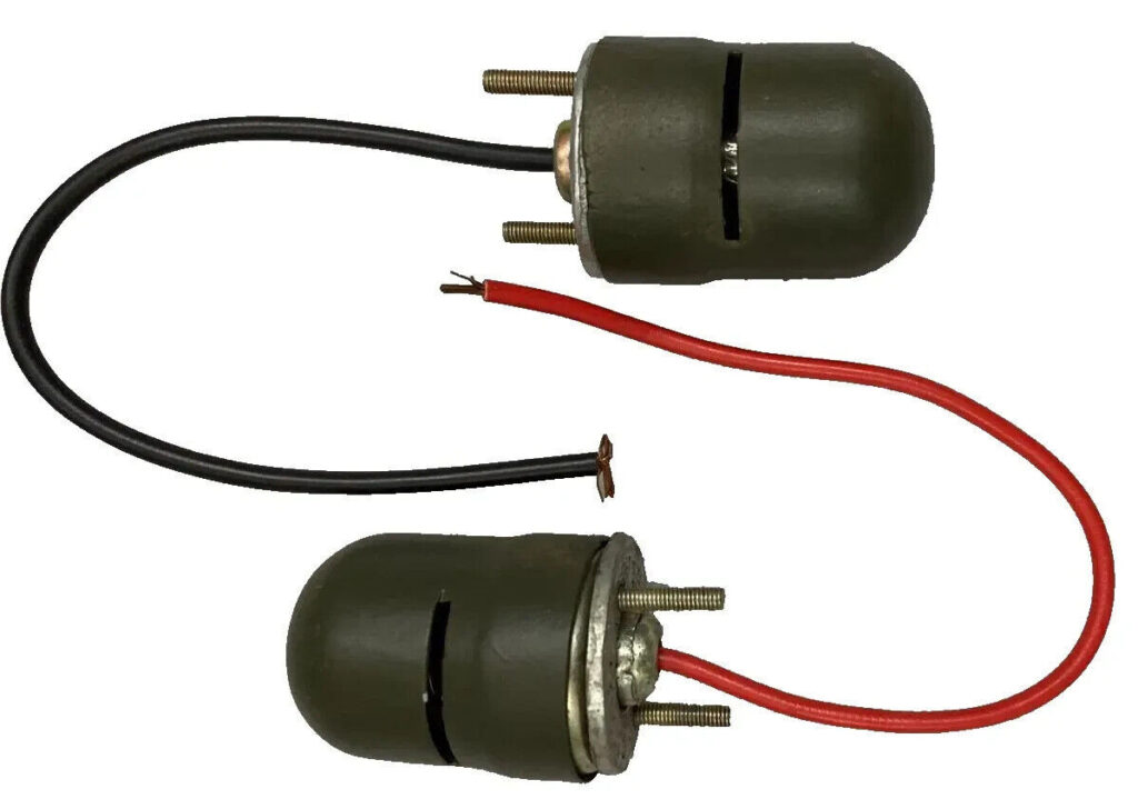 FITS WILLYS JEEP GPW MB CJ3A CJ3B CJ2A M38 M35 DASH BORD MAP READING LIGHT (PAIR