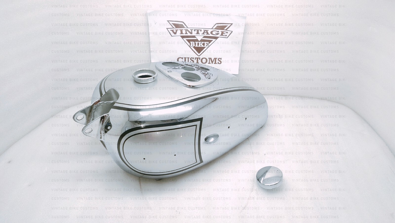 Gas Tank For Bsa M21 Dlx M22 M23 M24 1938-40 In Chrome & Silver Paint With Cap