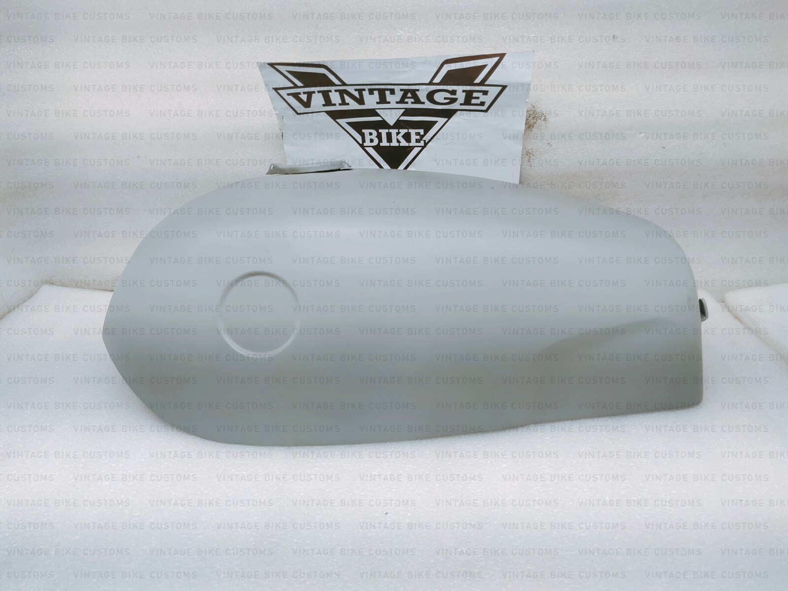 Gas Tank For Norton Fastback Commando In Reay to Paint Type 2 + Badge Recesses